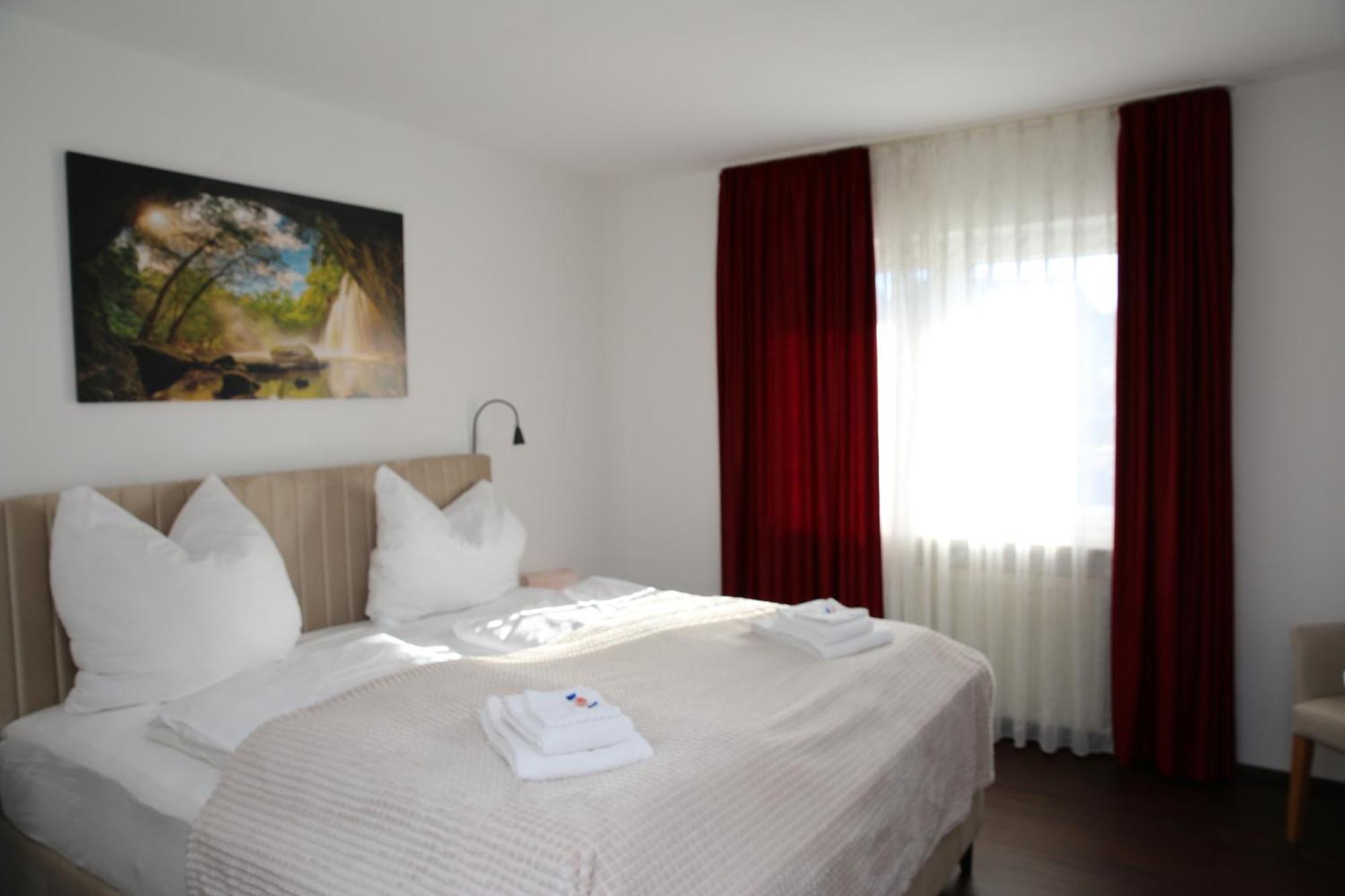 Hotel Garni Alte Post Schallbach Buitenkant foto